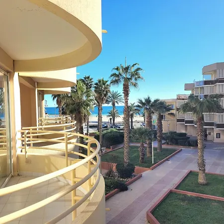 Apartment Beau T3 Traversant - Front De - 100m - Parking Prive - 2eme Etage - Fr-1-794-112
